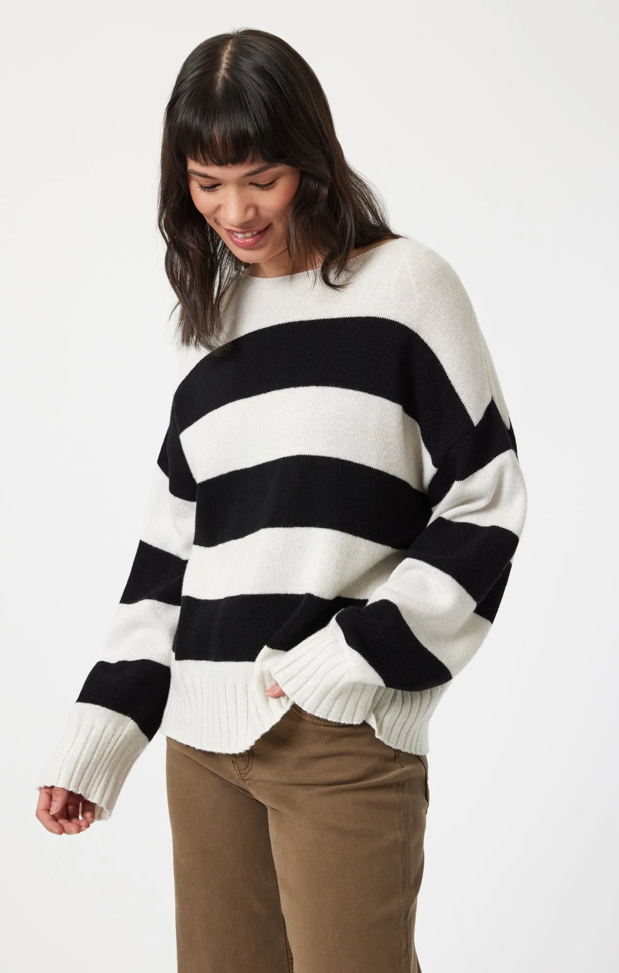 BOAT NECK SWEATER IN BLACK STRIPE