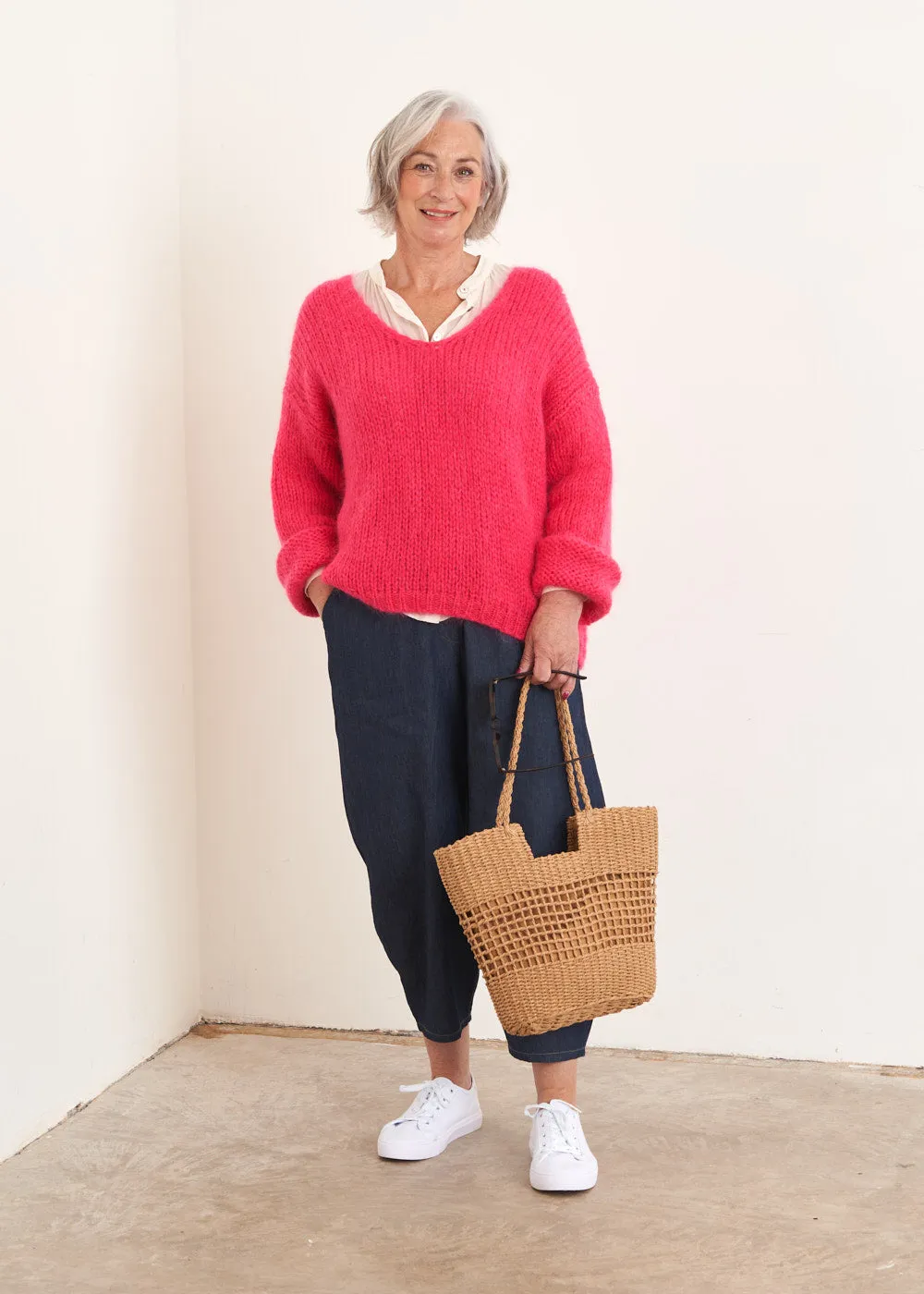 DORA CHUNKY KNIT V-NECK SWEATER - PINK