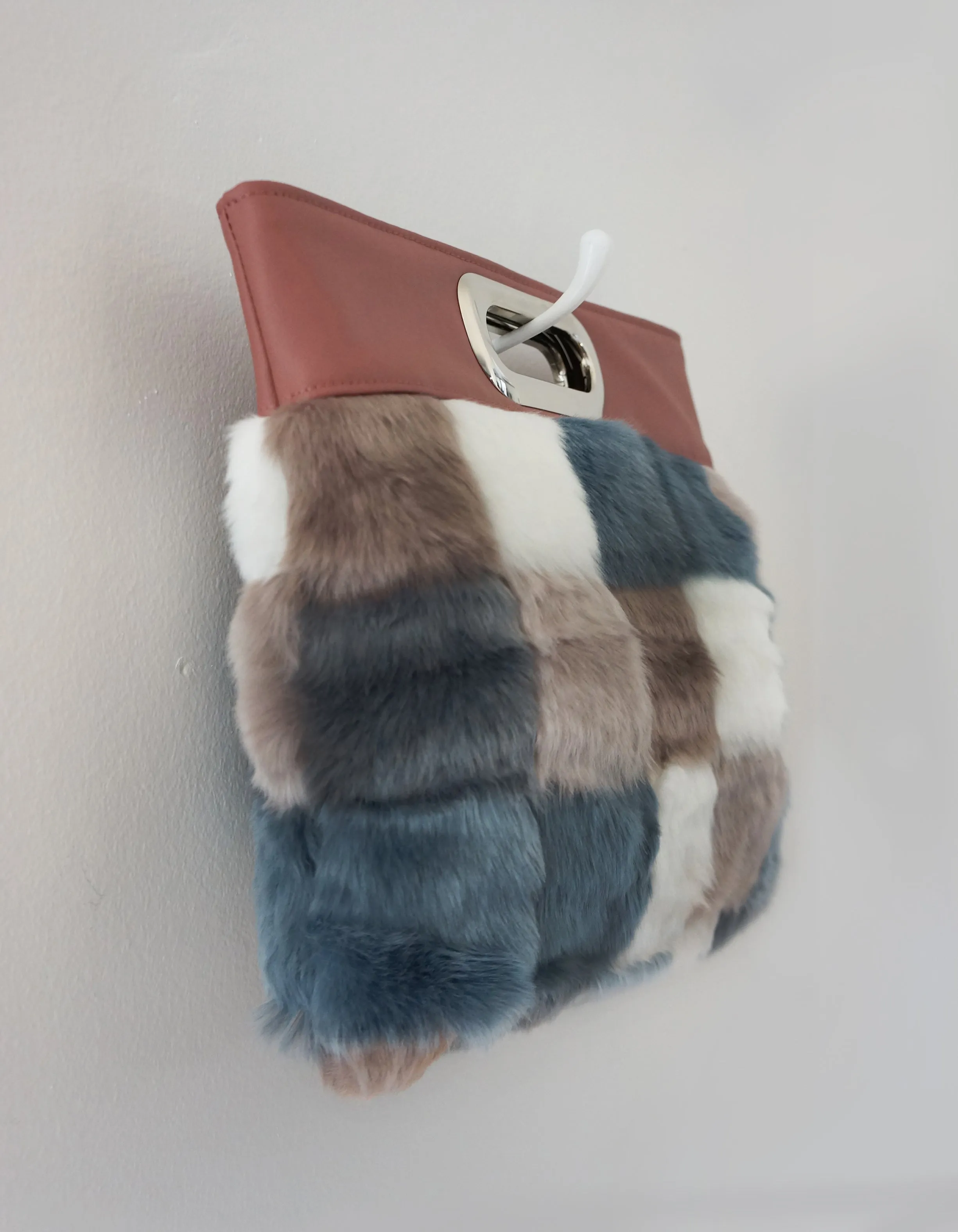 Harley (vegan fur&leather clutch)