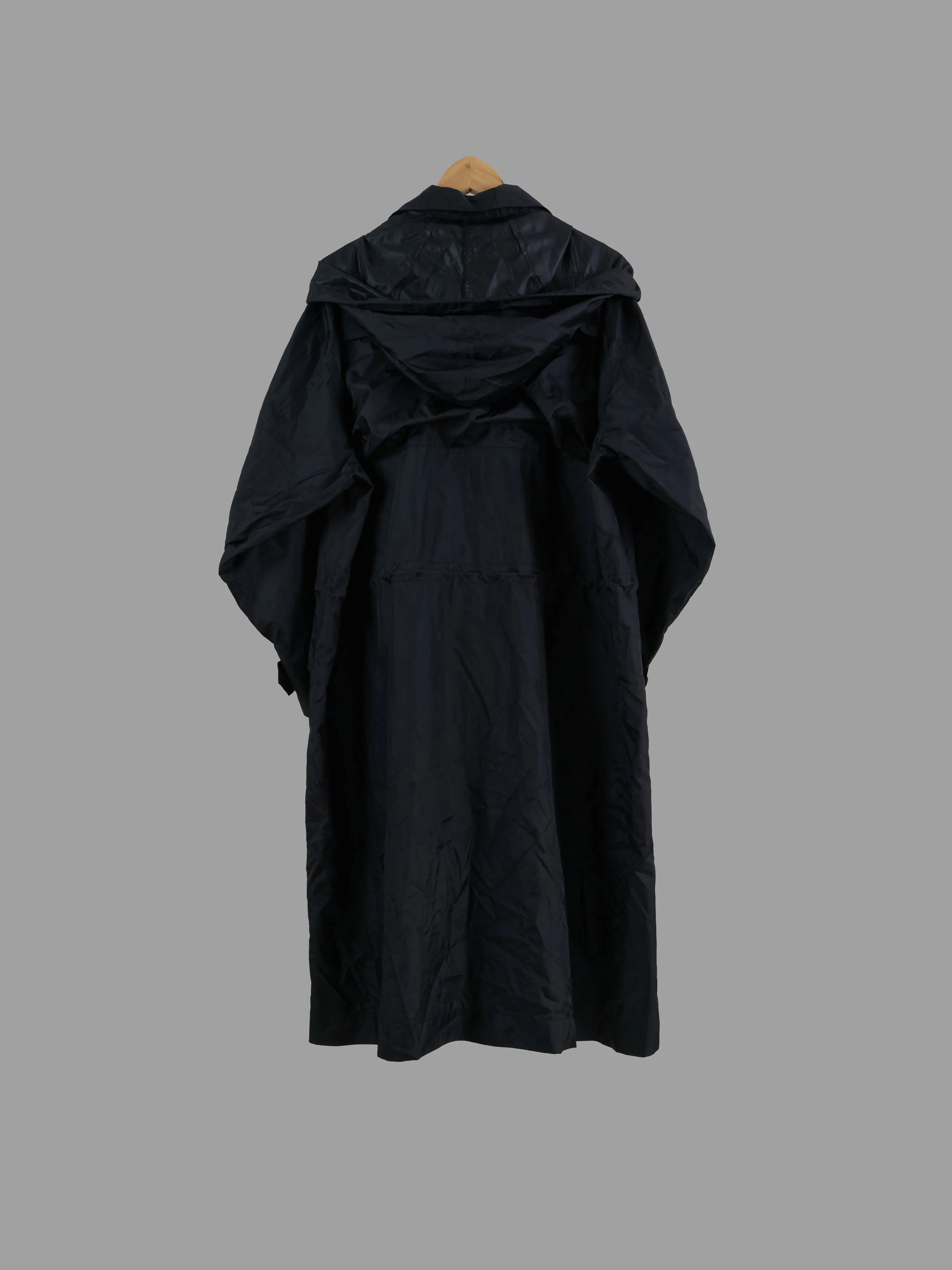 Issey Miyake Windcoat black lightweight polyester packable hooded raincoat - L M