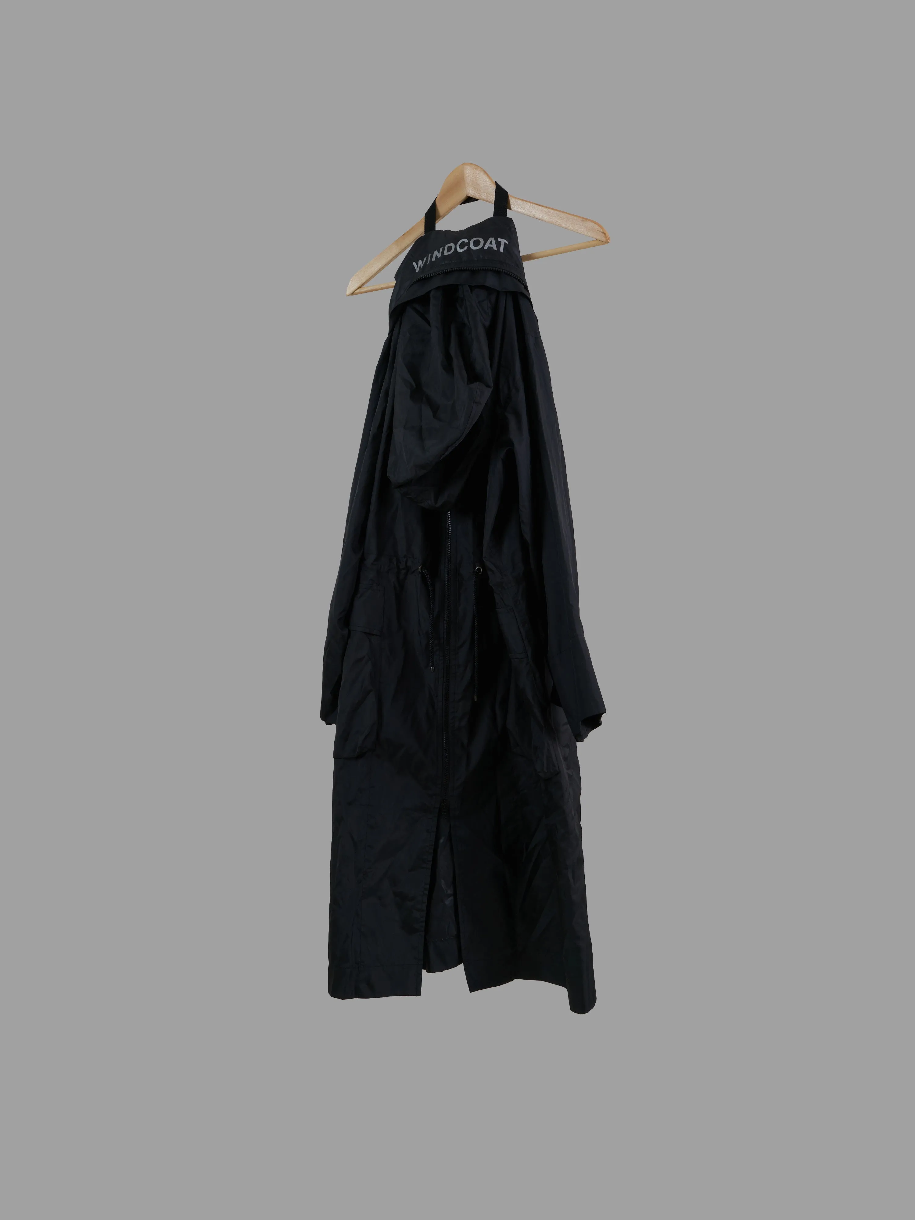 Issey Miyake Windcoat black lightweight polyester packable hooded raincoat - L M