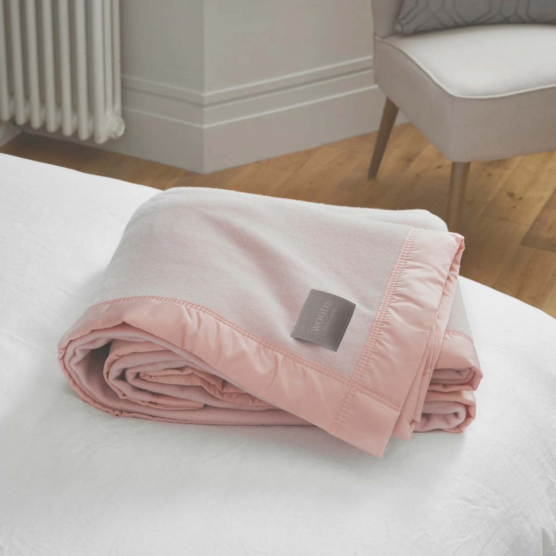 Woods '100% Merino Wool' Luxury Blanket